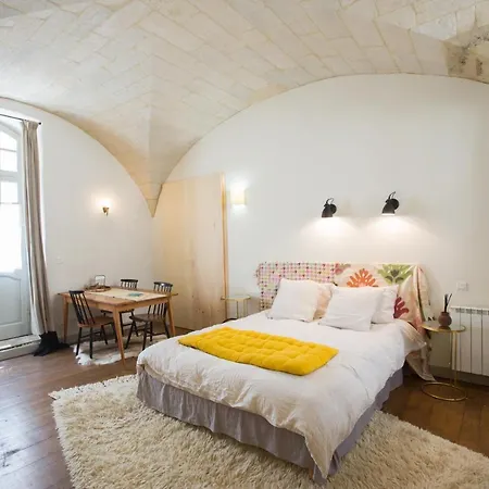 La Garconniered'uzes