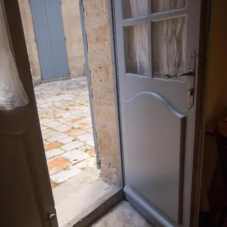 La Garconniered'uzes * Uzes